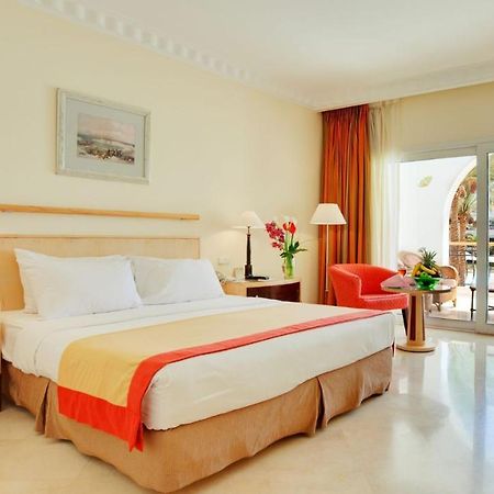 The Hotel Grace Place Inn Új-Delhi Kültér fotó
